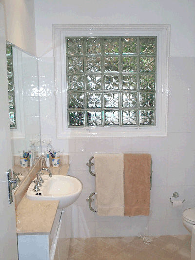 nubio Glass Block window